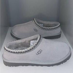 UGG Tasman Slipper Goose/Gray Color BRAND NEW NO BOX